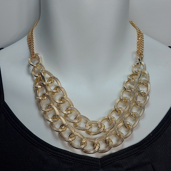Jewelry - Chunky Gold Tone Double Strand Womens Statement Necklace